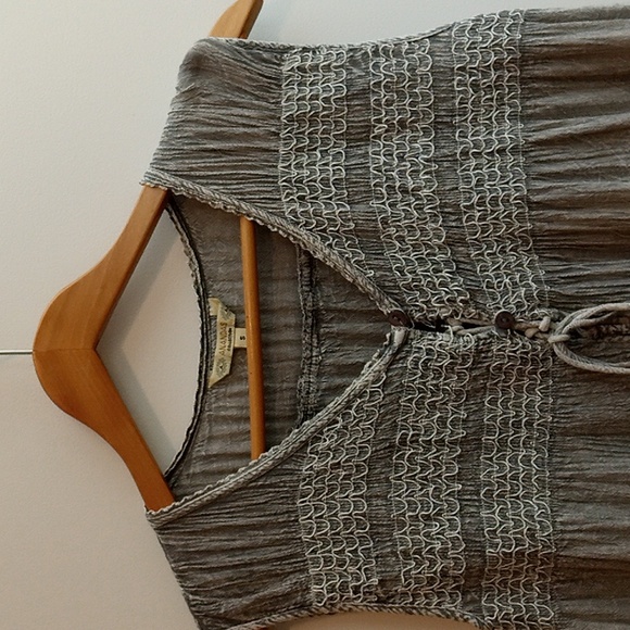 Anandas Grey Denim Blouse - Picture 2 of 6